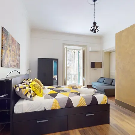 ゲストハウス Ai Crociferi 3*