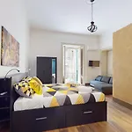 בית הארחה Ai Crociferi 3*